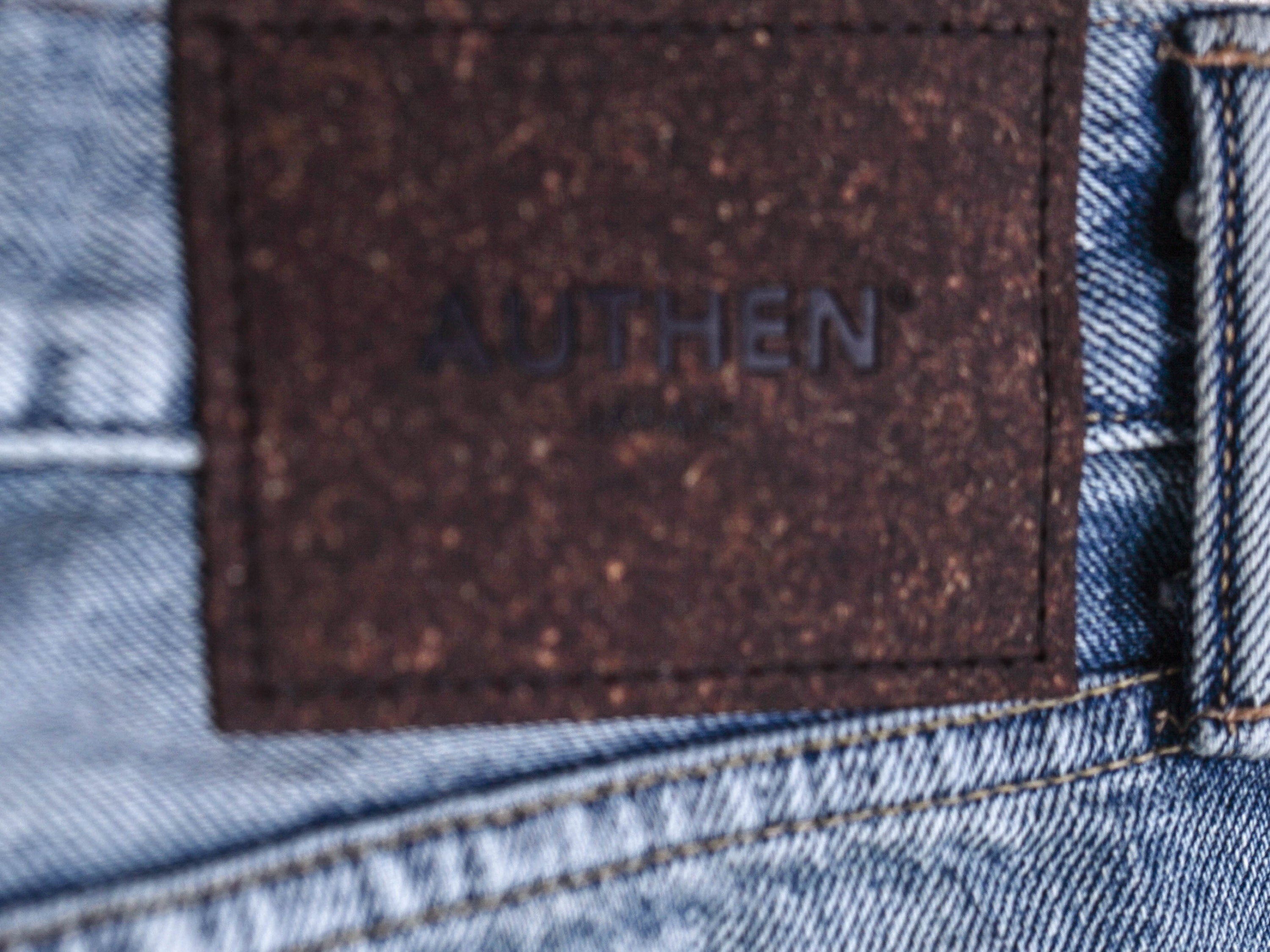 サーキュラーデニム ローライズワイドレッグ (women)