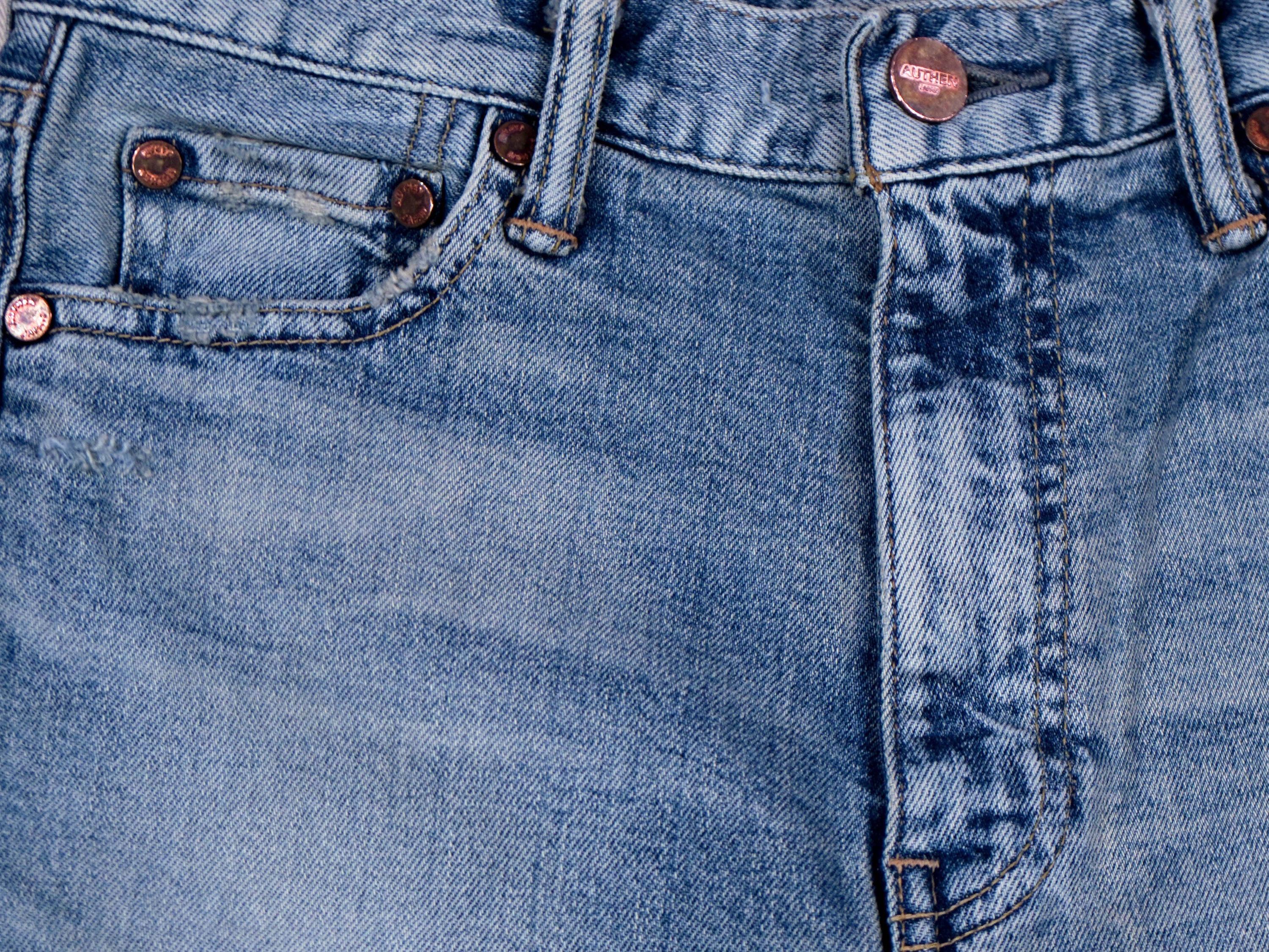 サーキュラーデニム スリムストレート