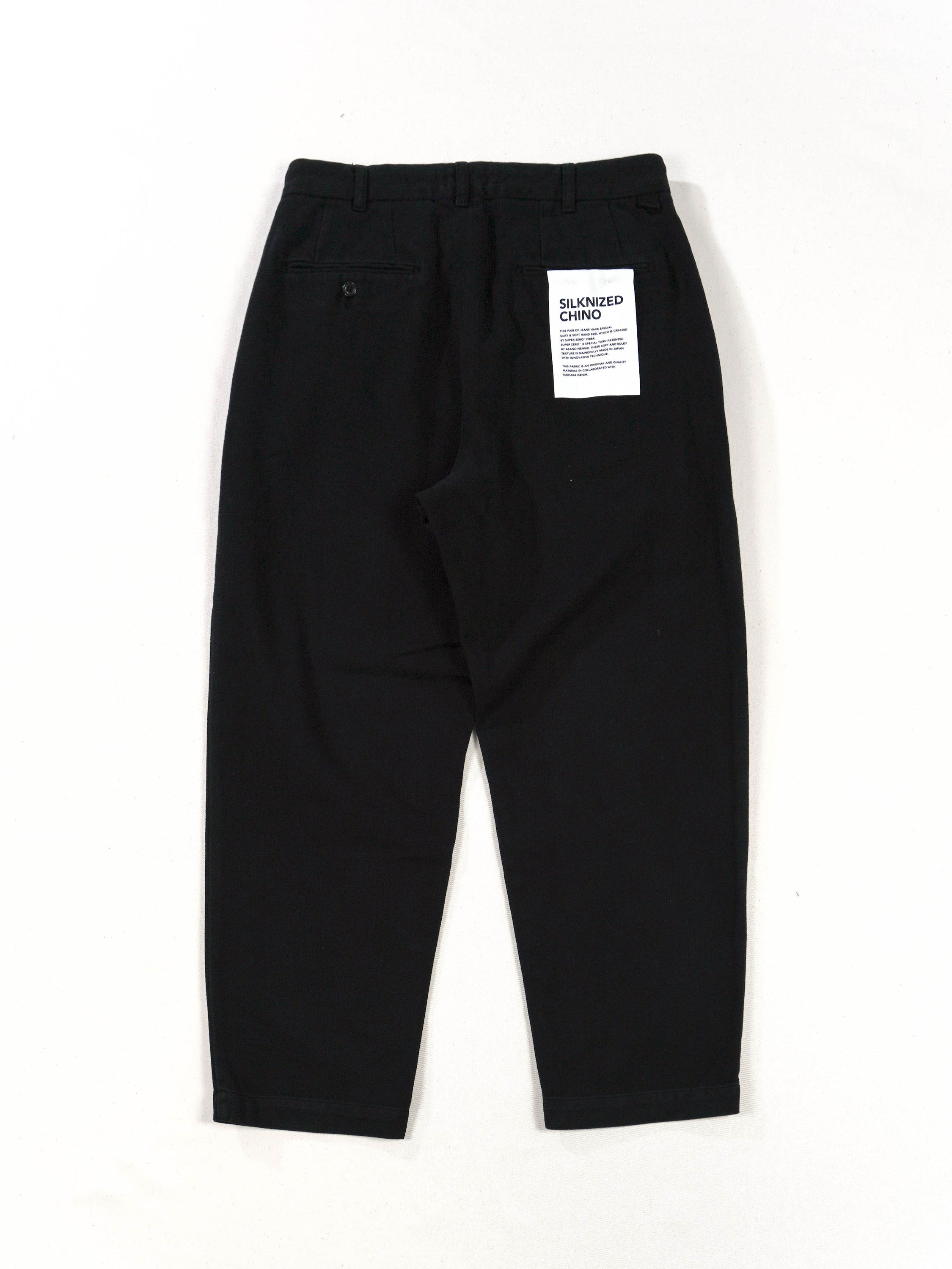 SILKNIZED CHINO TROUSERS (men)