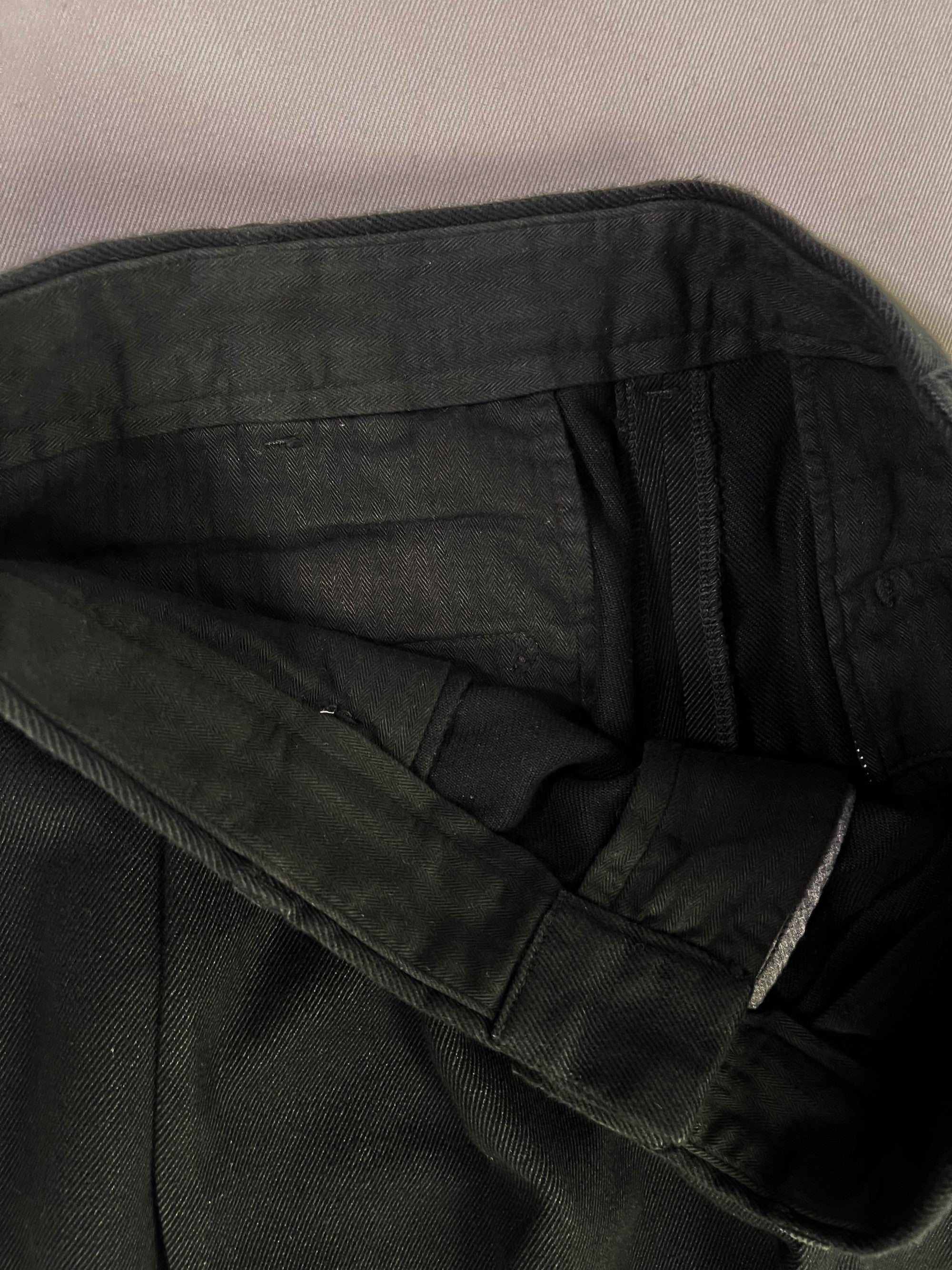 SILKNIZED CHINO TROUSERS (men)