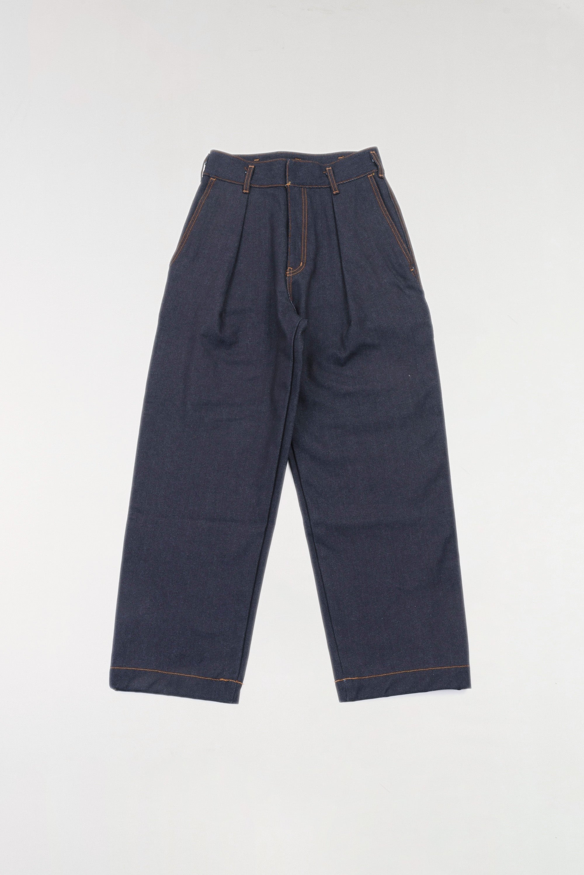 エッセンシャル タックワイドパンツ (WOMEN)