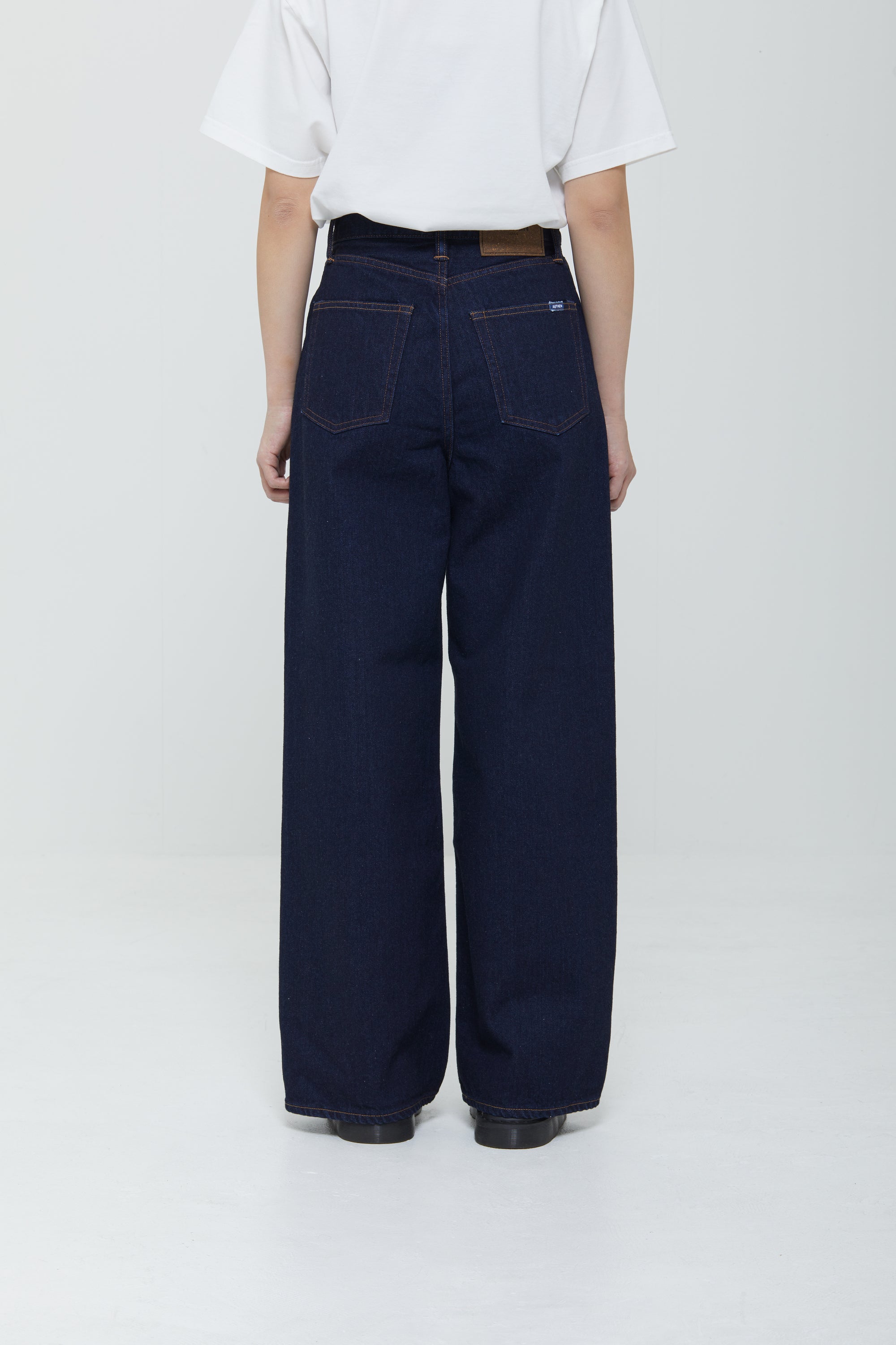 サーキュラーデニム ワイドレッグ (WOMEN)