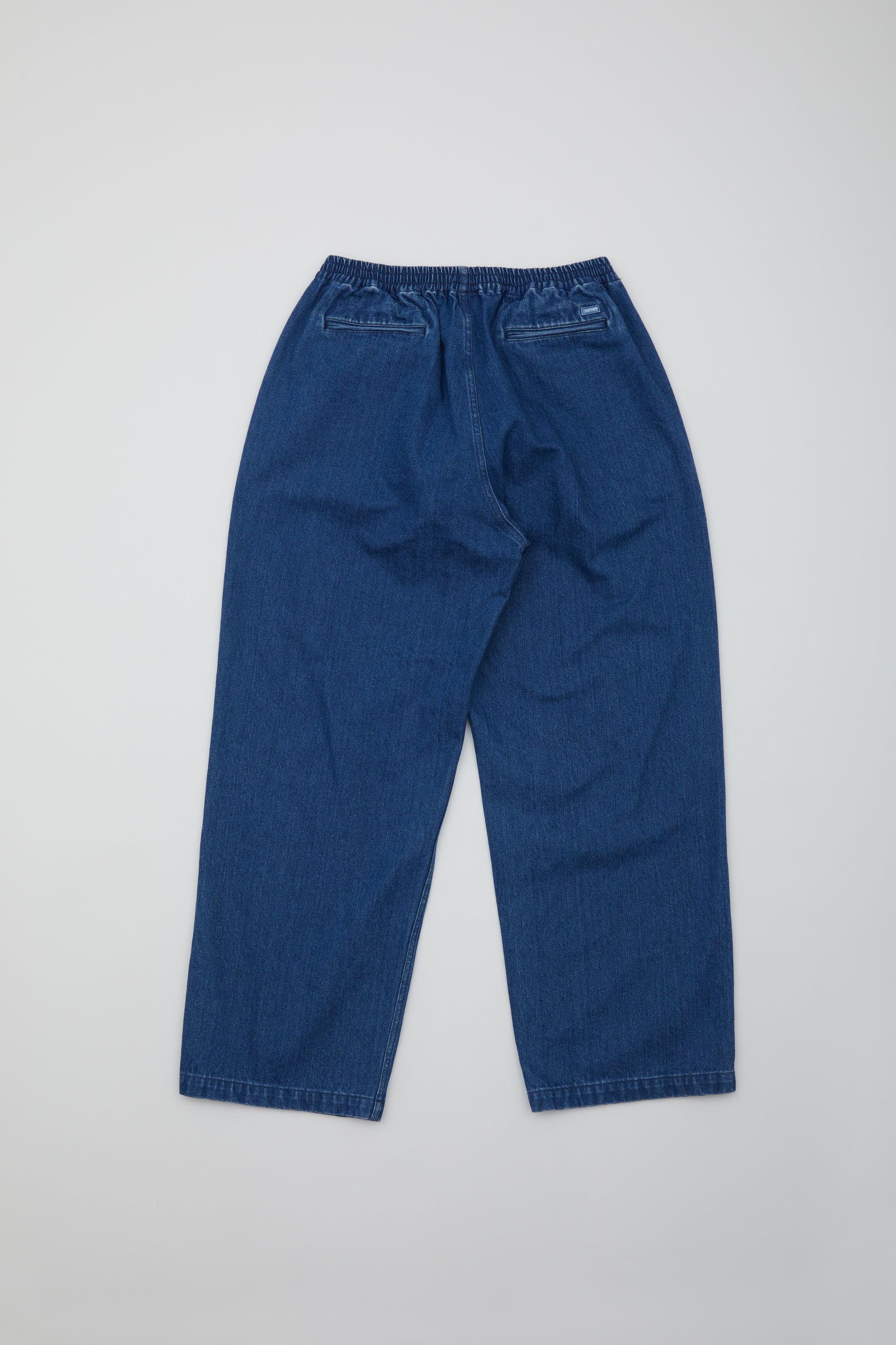 エッセンシャル イージーパンツ