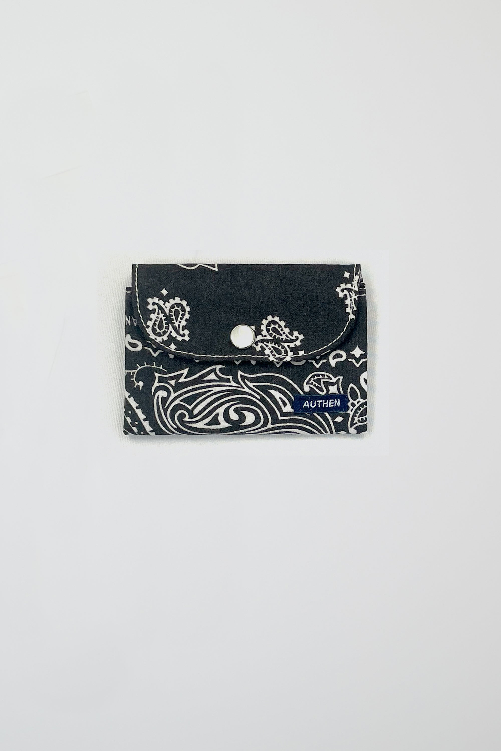 アップサイクルバンダナカードケース