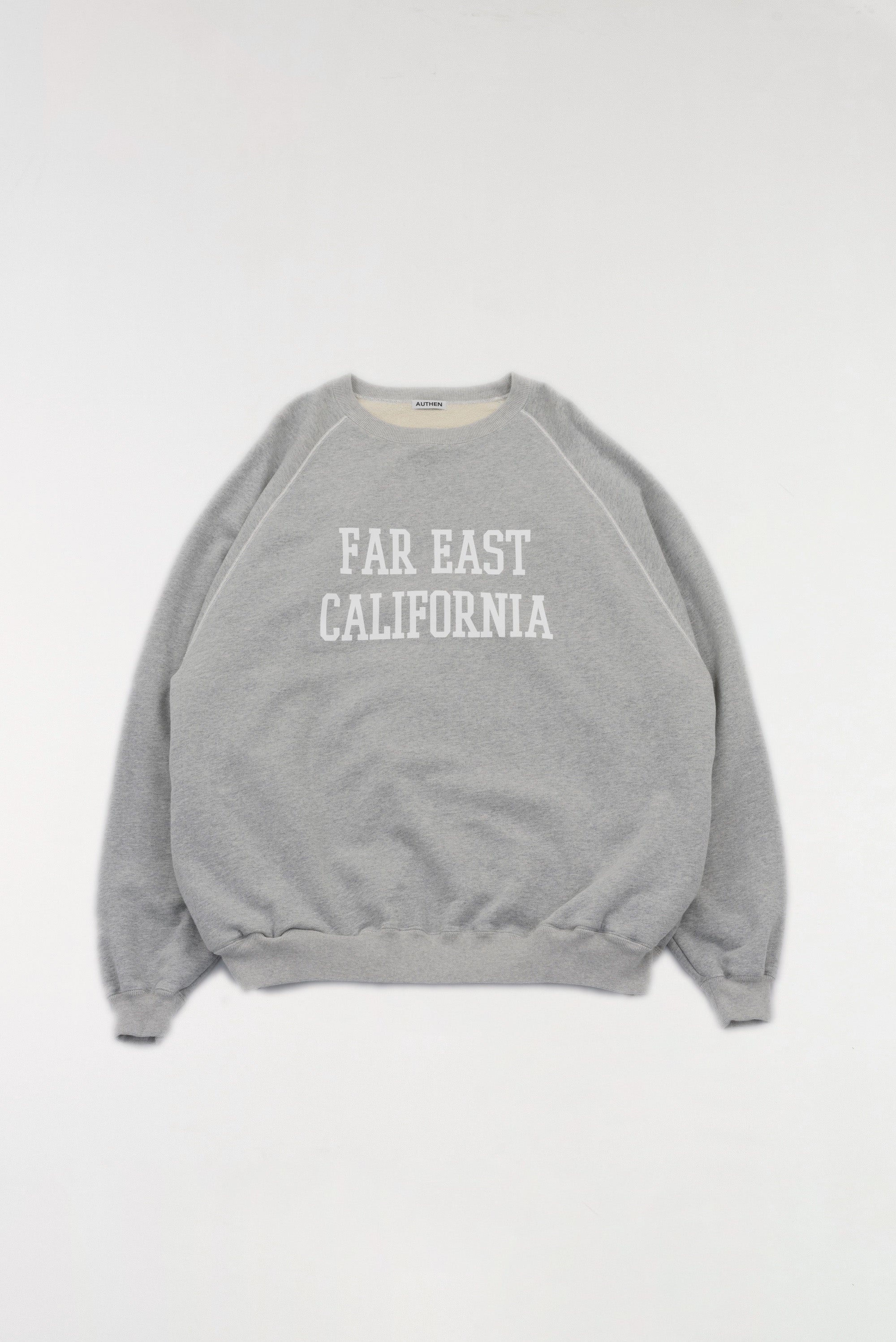 ジャイアントスウェットシャツ