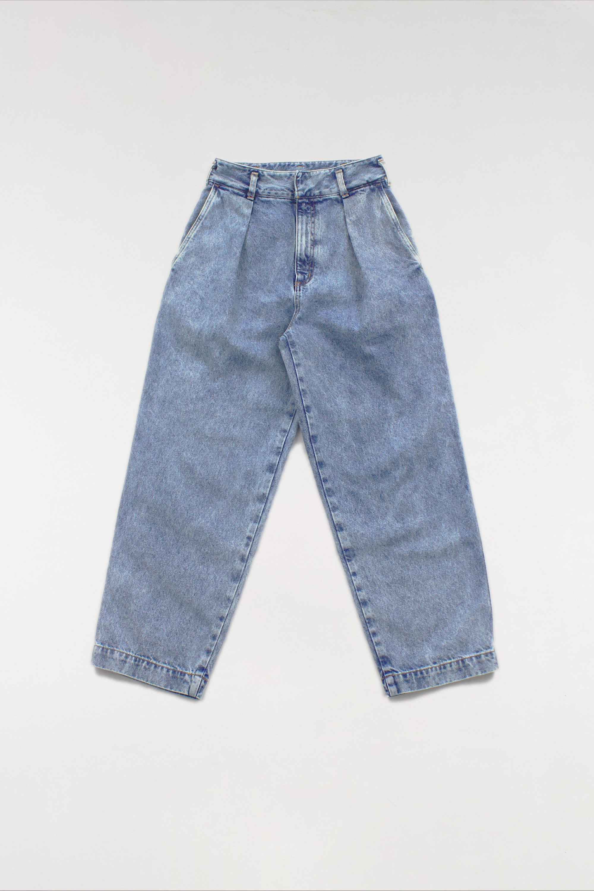 エッセンシャル タックワイドパンツ (WOMEN)