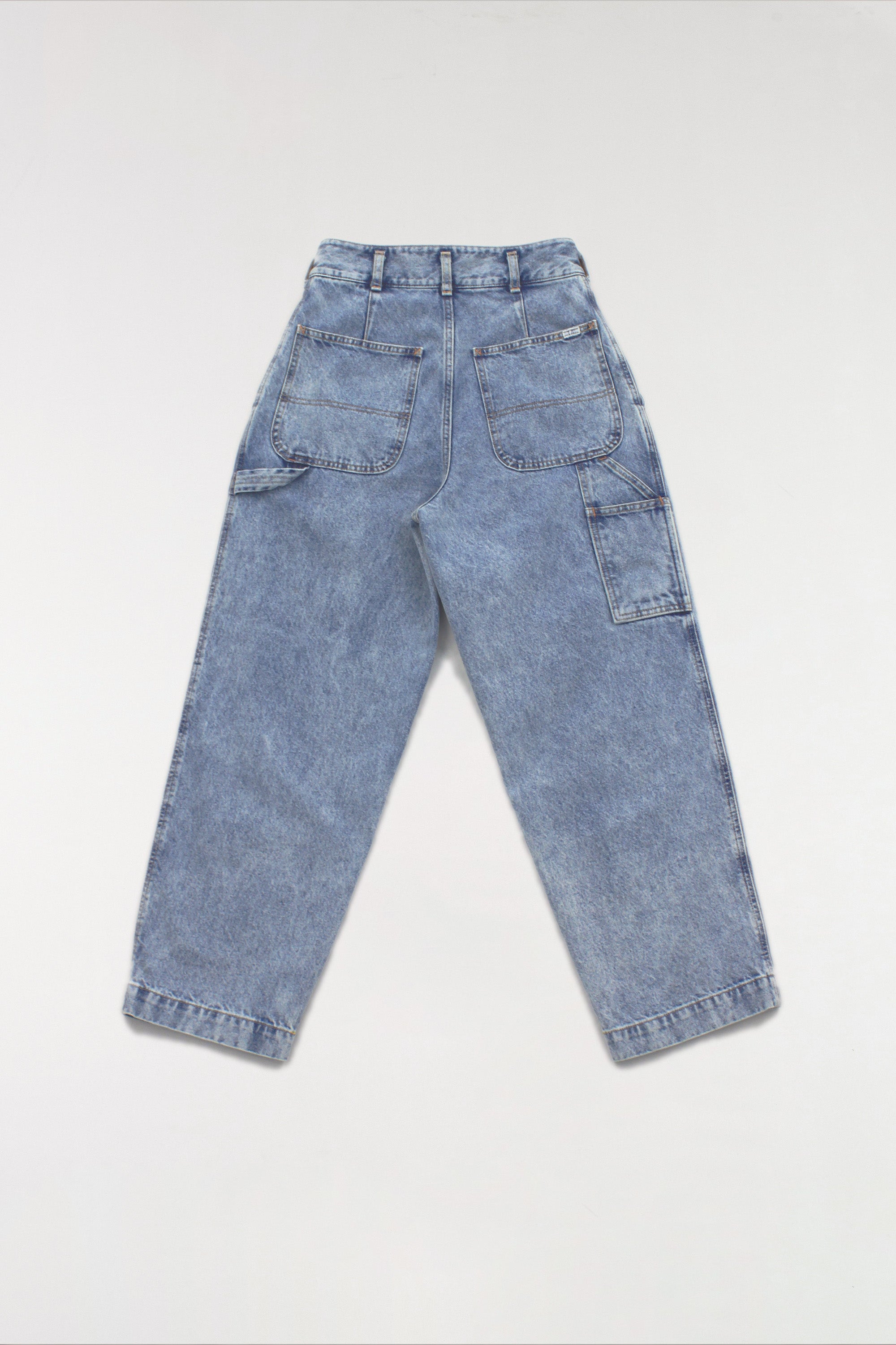 エッセンシャル タックワイドパンツ (WOMEN)