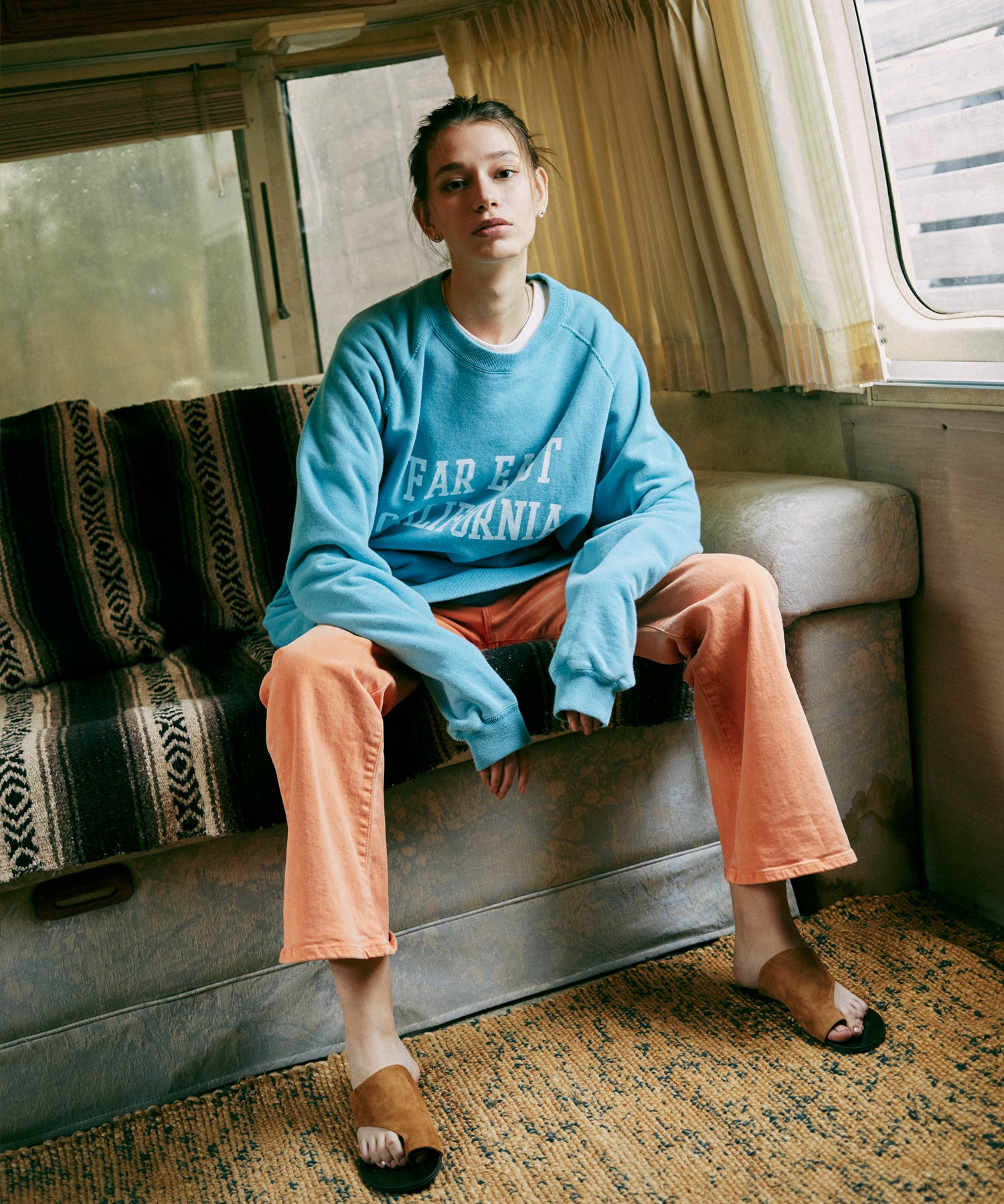 ジャイアントスウェットシャツ