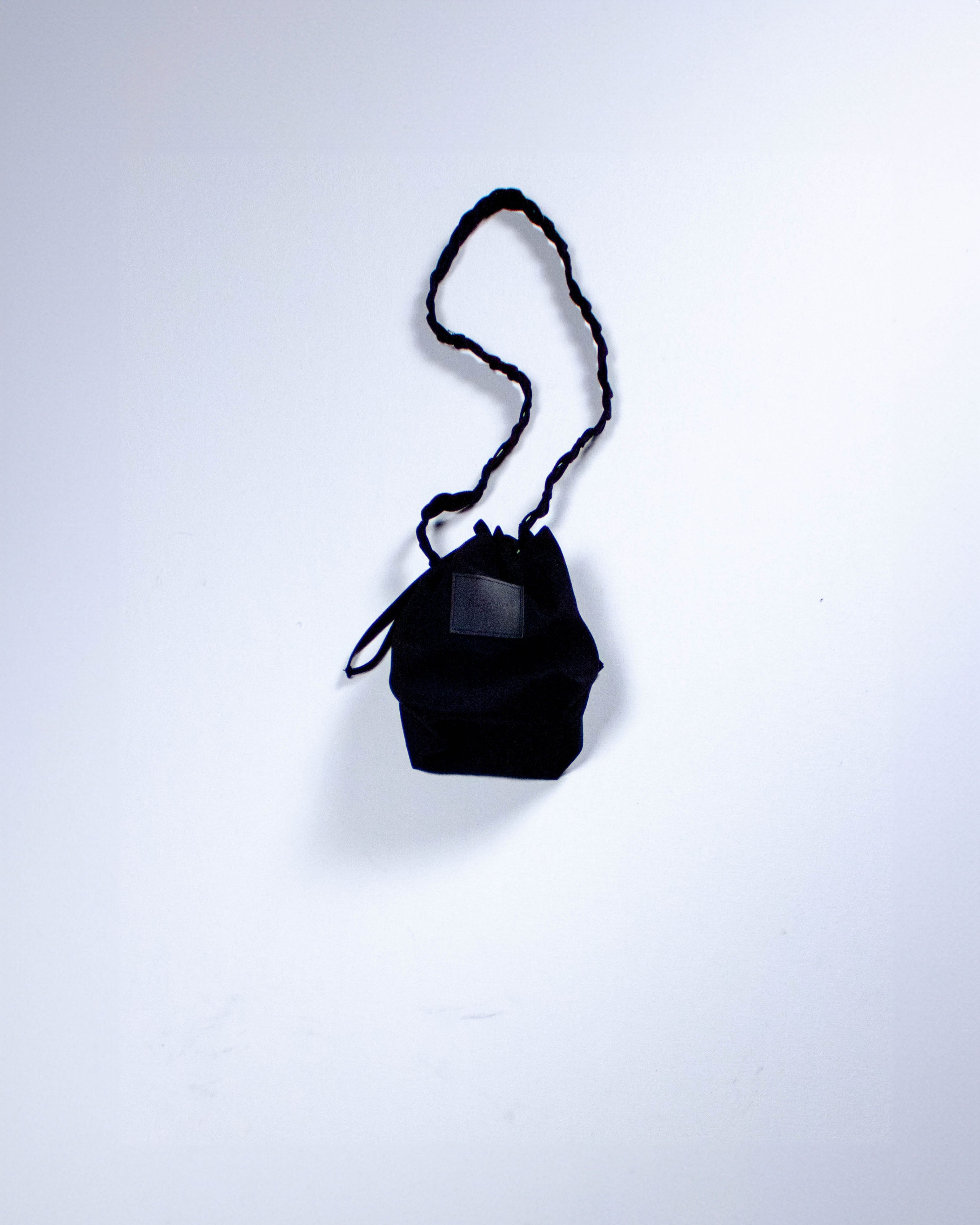ココビーチ◆夏にぴったり♪◆CHANE HOBO バッグ デニムプリント ボディバッグ ミニショルダーポーチ ARTHUR DENIM デニム紺