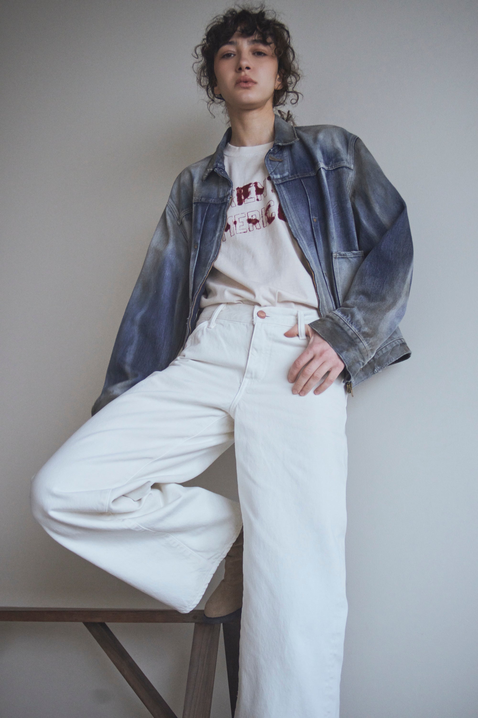 VINTAGE  DENIM ZIP UP JACKET