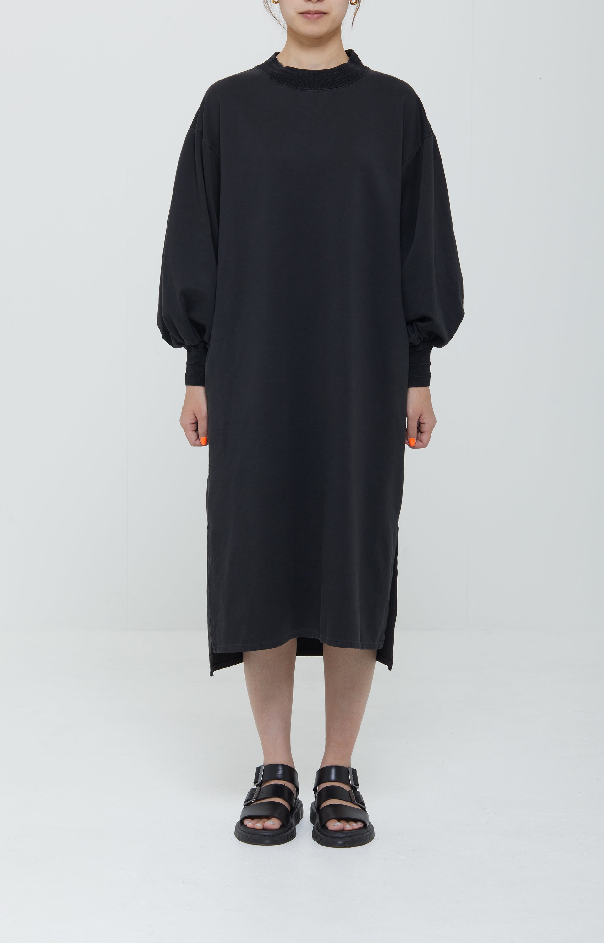 エッセンシャルドレス