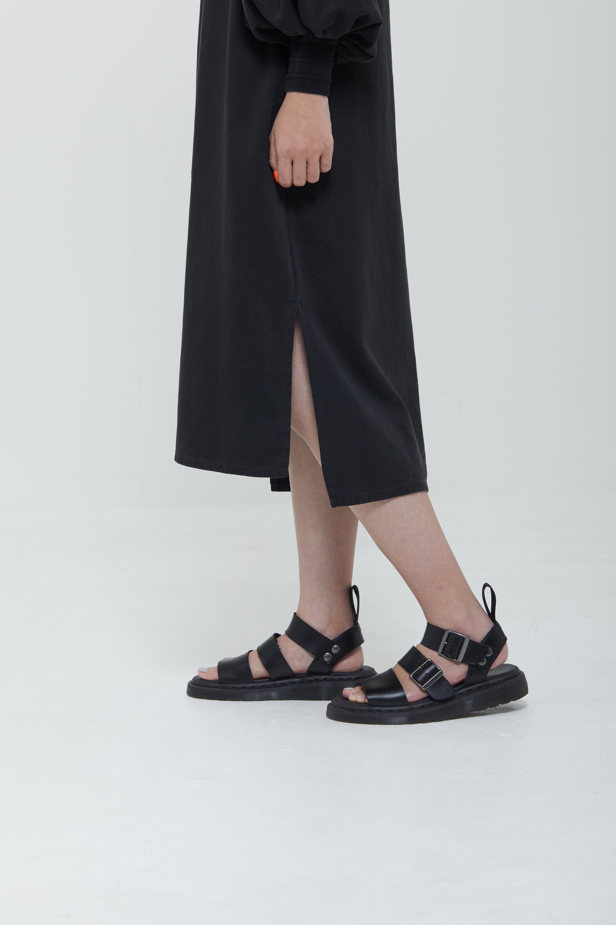 エッセンシャルドレス