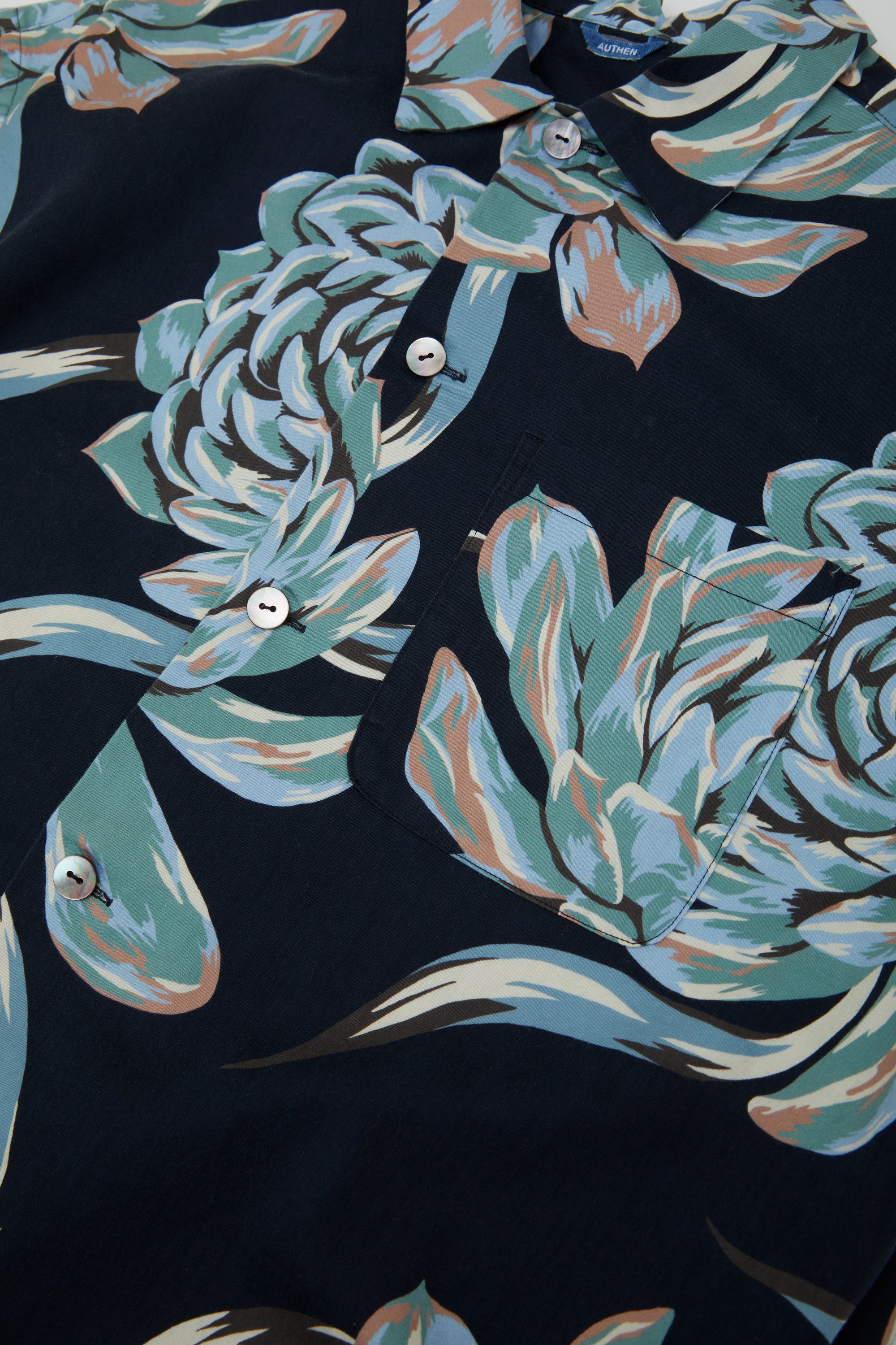 ネイチャープリントSSシャツ